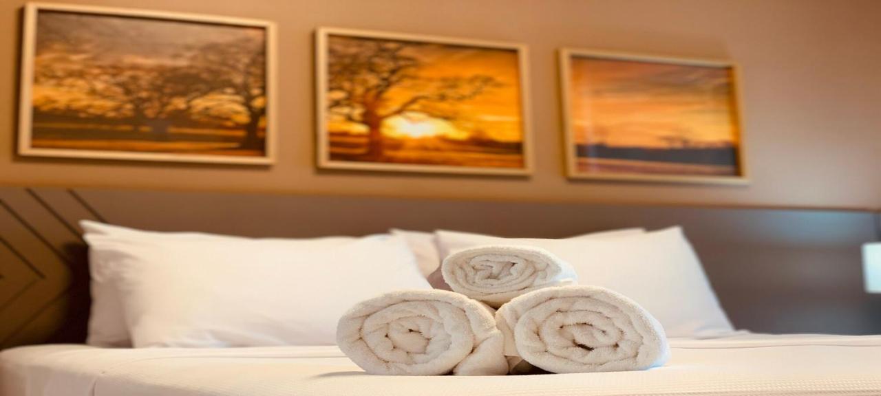 Dm Hotel Propria Luaran gambar