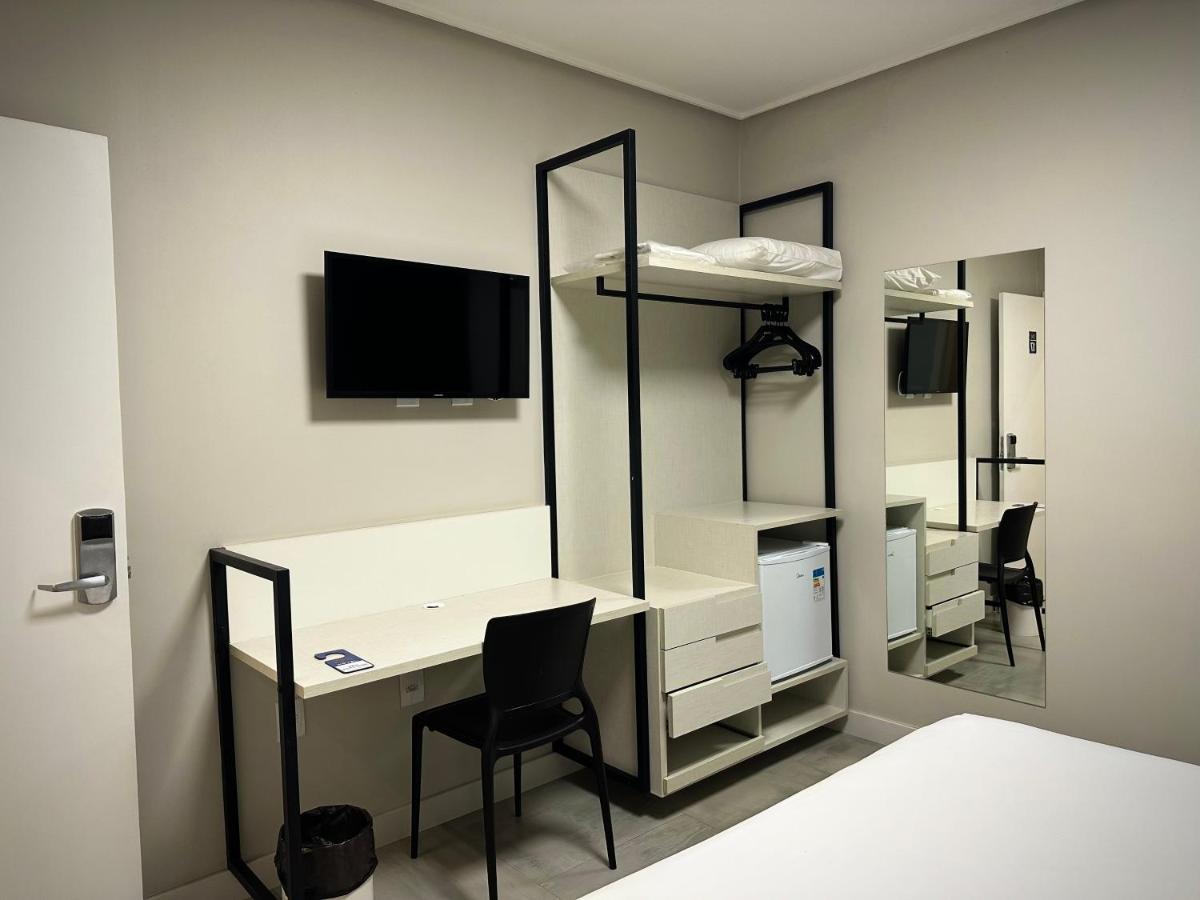 Dm Hotel Propria Luaran gambar